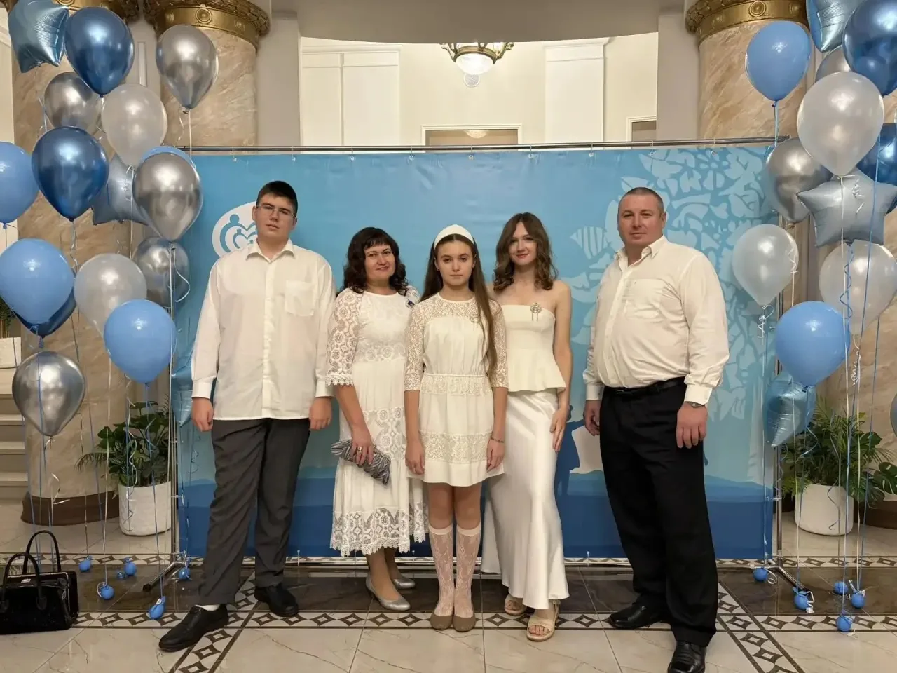 🏅 Поздравляем семью Коротких!