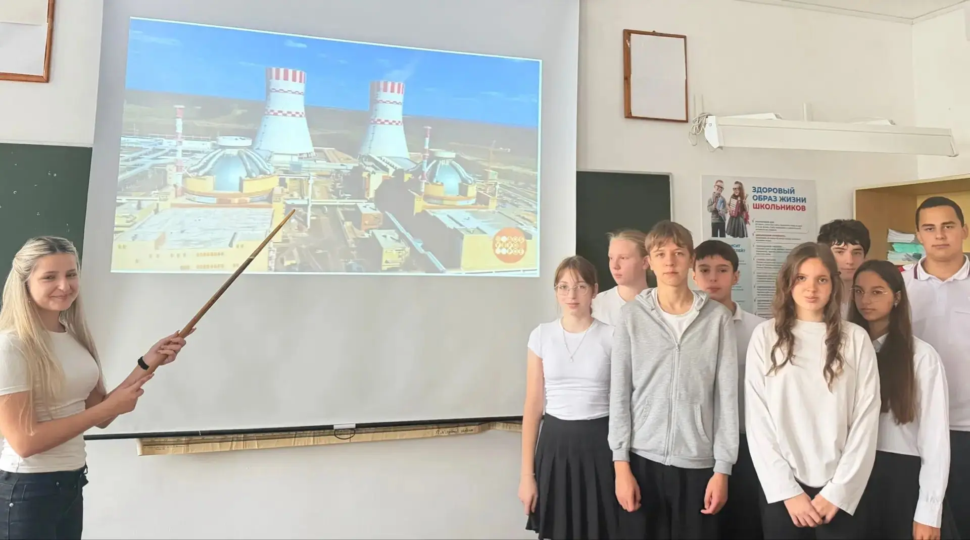 Сегодня в школе прошли очередные занятия в рамках внеурочной деятельности, посвященные ...