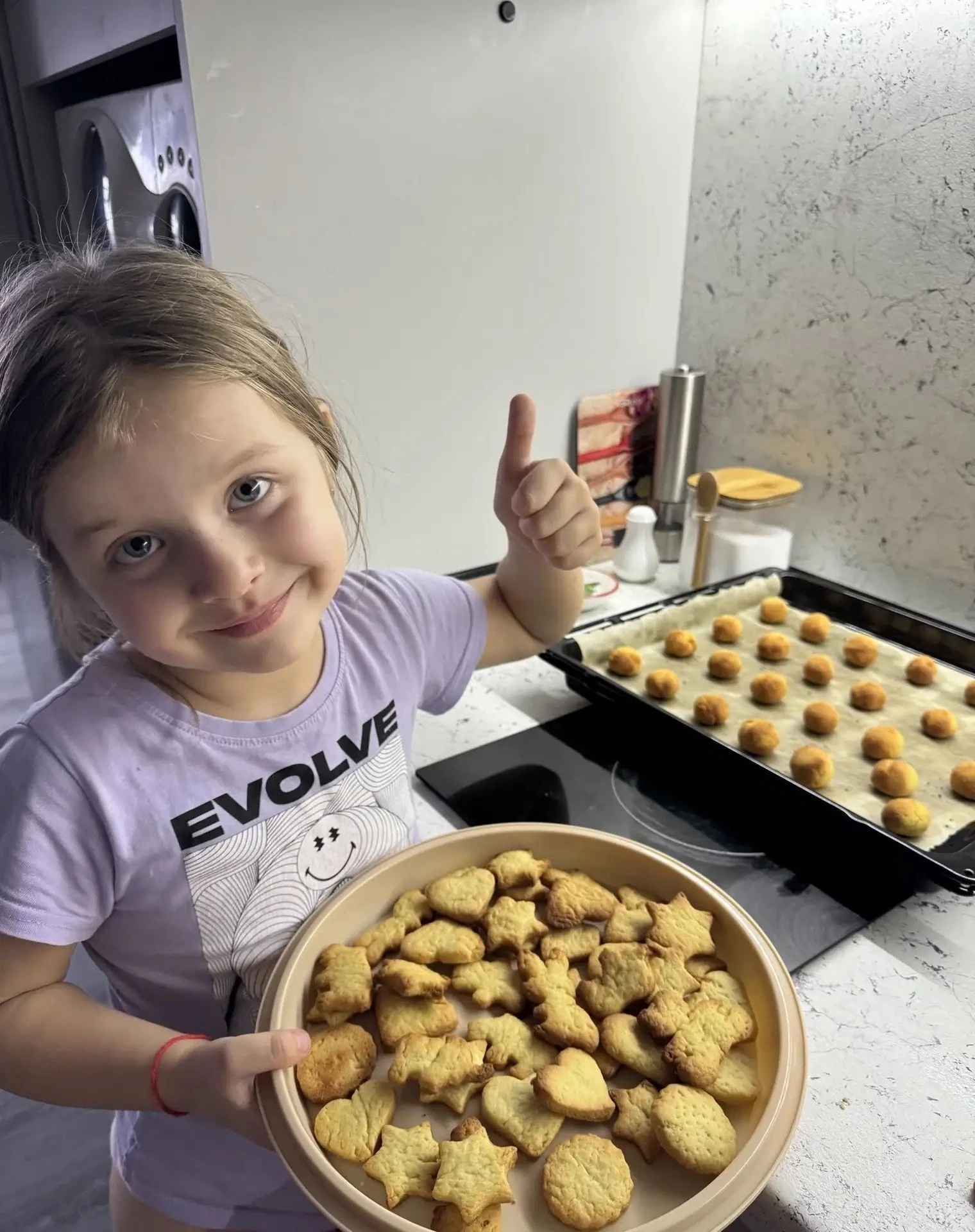 Юсина Дарина, ученица 1 «Б» класса, с радостью присоединилась к акции #СемейнаявыпечкаН...