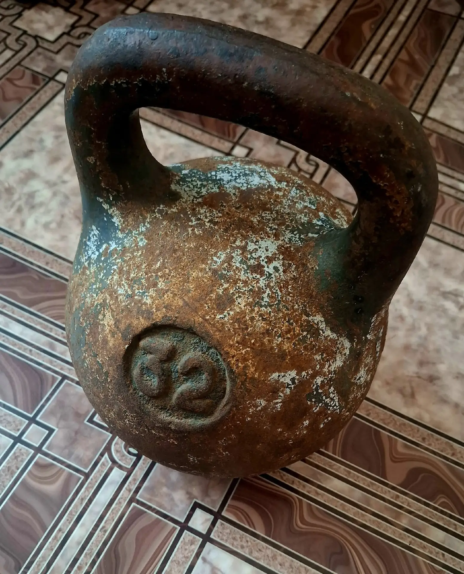 Продам гирю.