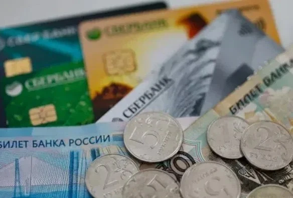 Налоговый долг может затронуть платежи по кредитке