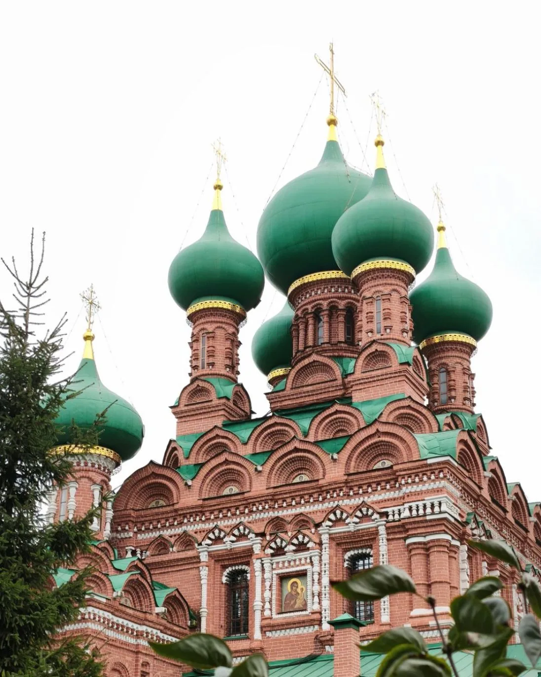 На землю спускается осень 🍁,