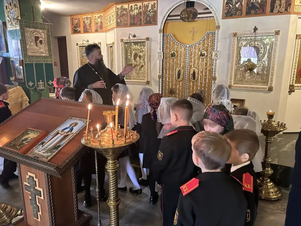 🎉 День в храме: путешествие маленьких казачат!🎉