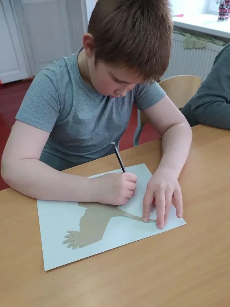 🎖️ В нашей школе вовсю идёт подготовка к великому Дню Победы!
