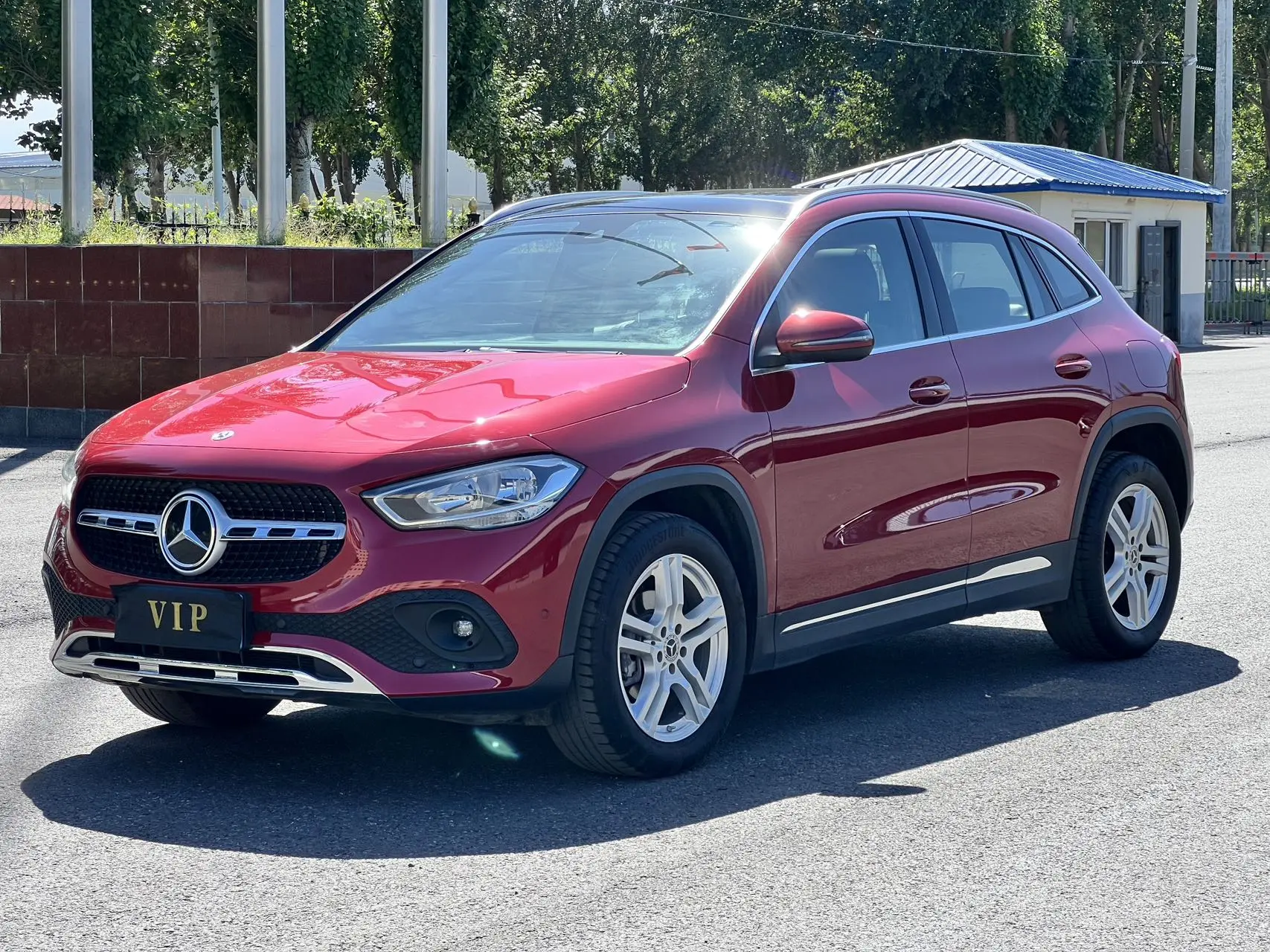 MERCEDES GLA 180 2022г.в.