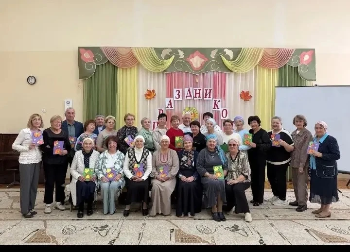 Укытучы гына кешене кеше итә