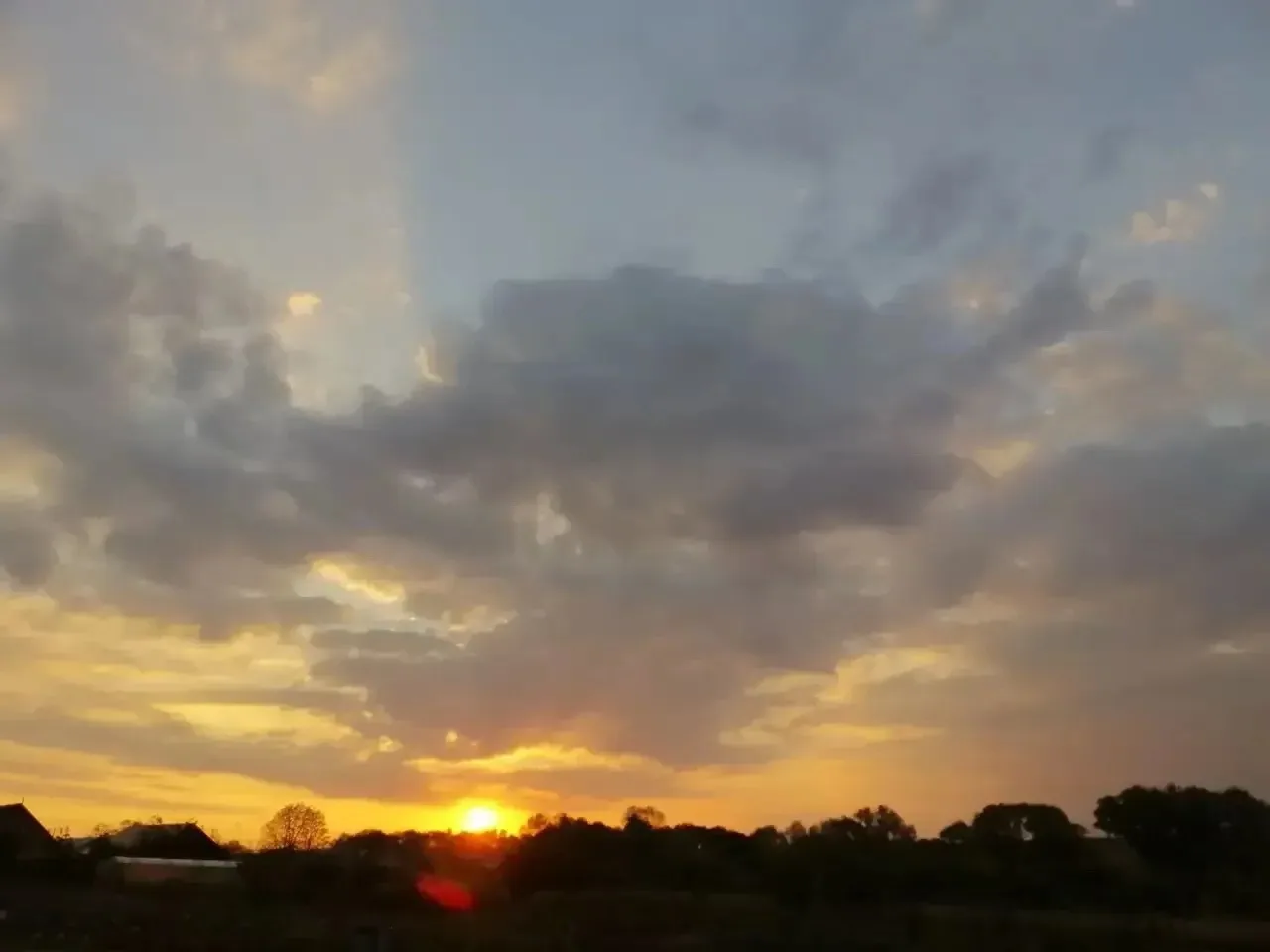 🌅