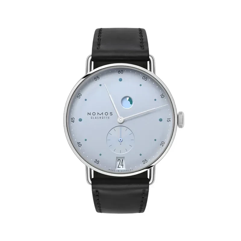 NOMOS Glashütte представила новые Metro date power reserve ice blue - модель с новым ле...
