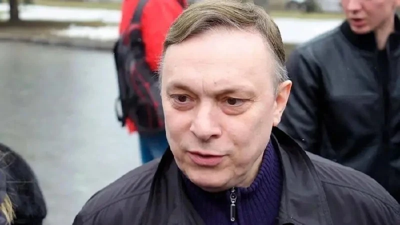 Продюсер группы «Ласковый май» Андрей Разин снова в центре скандала — его объявили в ро...