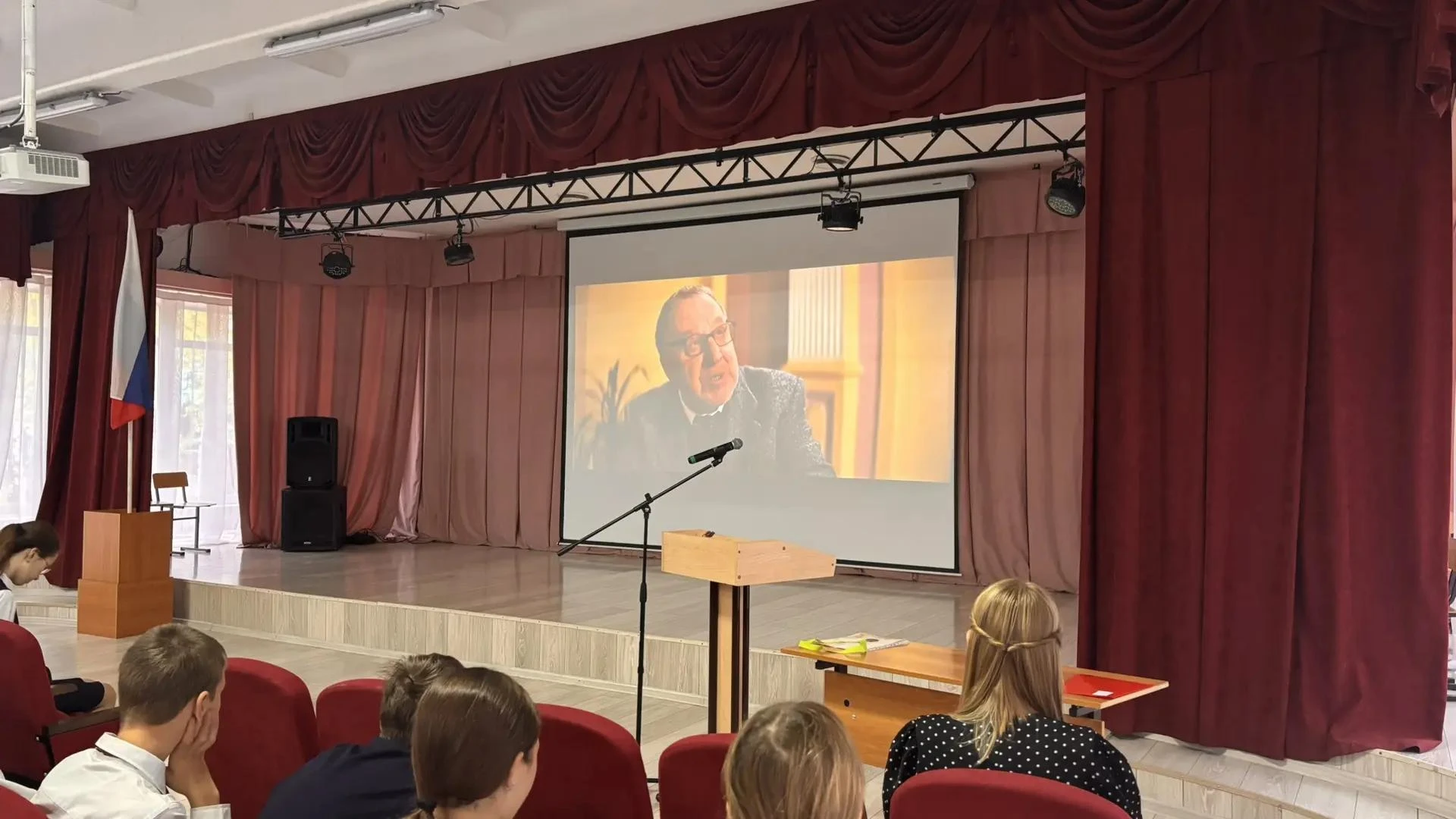 🎬 «Тыловики.РФ»: кино-уроки мужества в нашей школе
