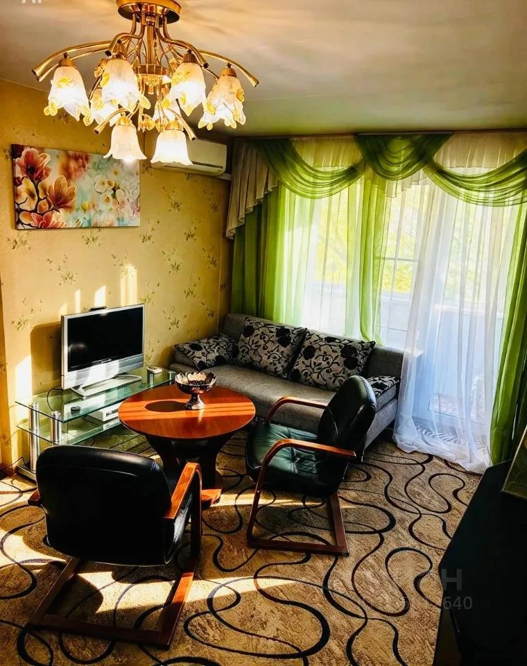 Сдам без посредников: 1-комнатная квартира, 36м²