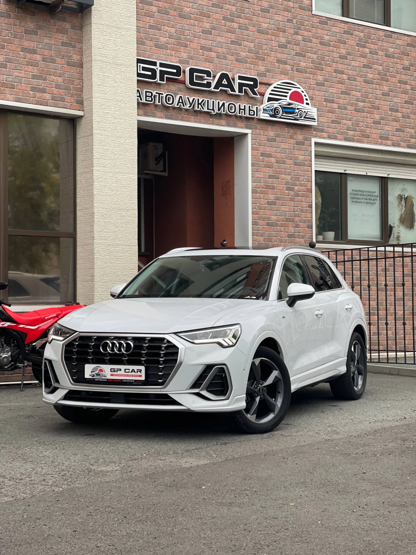 🏎 Audi Q3 2022 года из Китая за 2.53 млн ₽