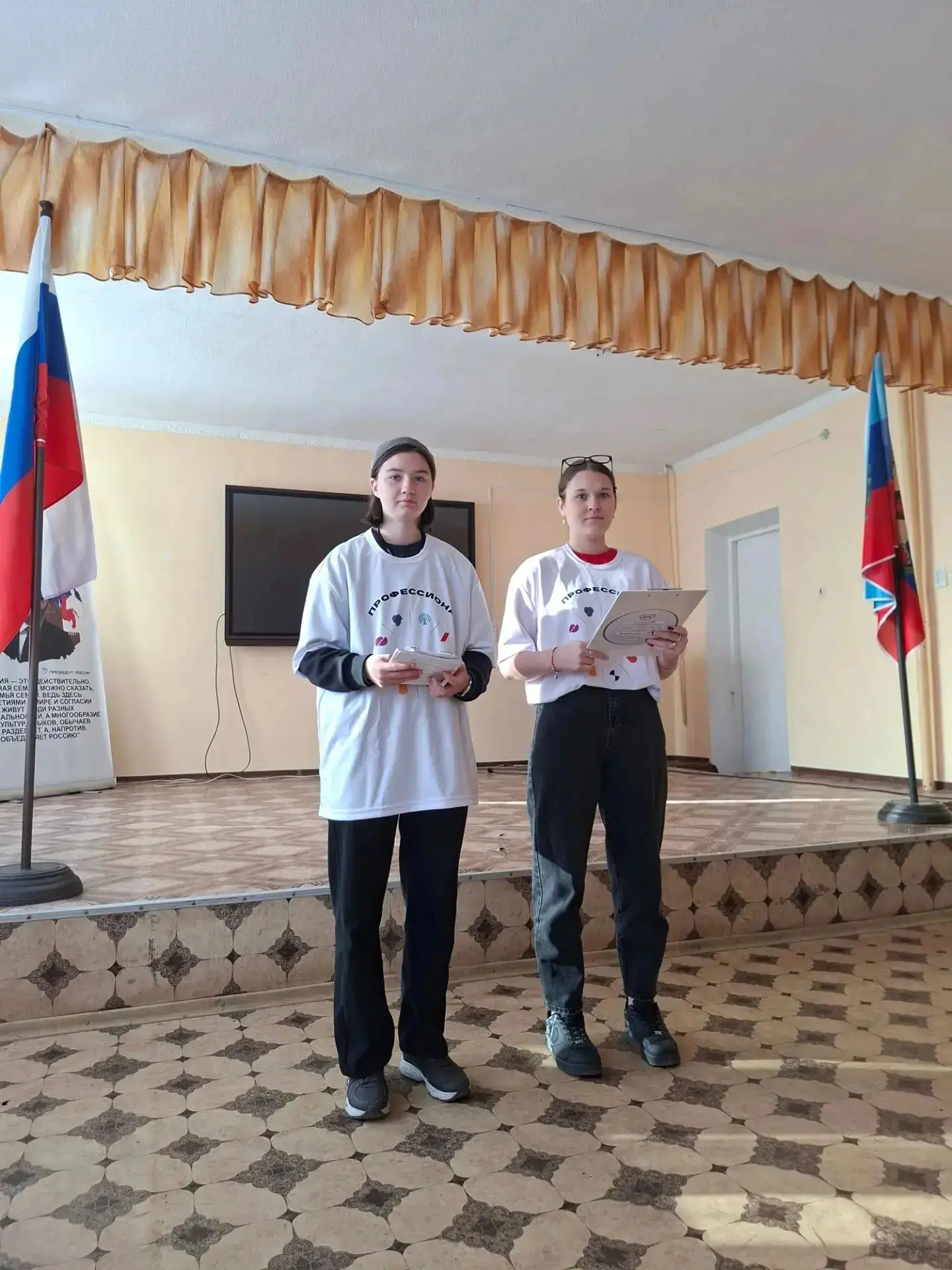 🎓 «Двери колледжа открыты: знакомим школьников с возможностями “Профессионалитета”!» 🎓