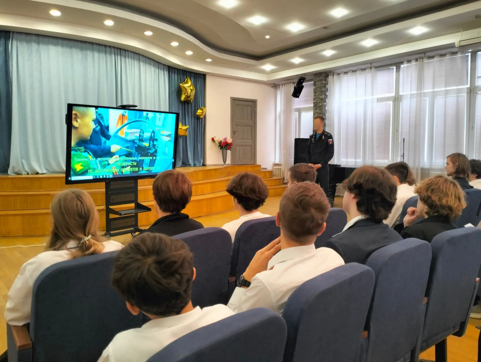 🎖️ Профориентационная встреча с представителем 183 учебного центра МО РФ.