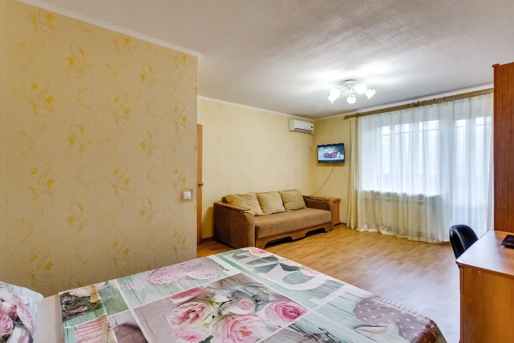 https://domiksmart.ru/object/rostov-na-donu-1-komnatnaya-kvartira-posutochno-v-rostove-...