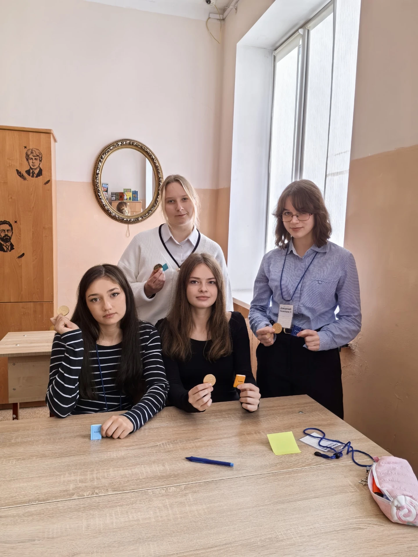 13 октября в рамках декады русского языка и литературы в 10-х классах состоялось внекла...