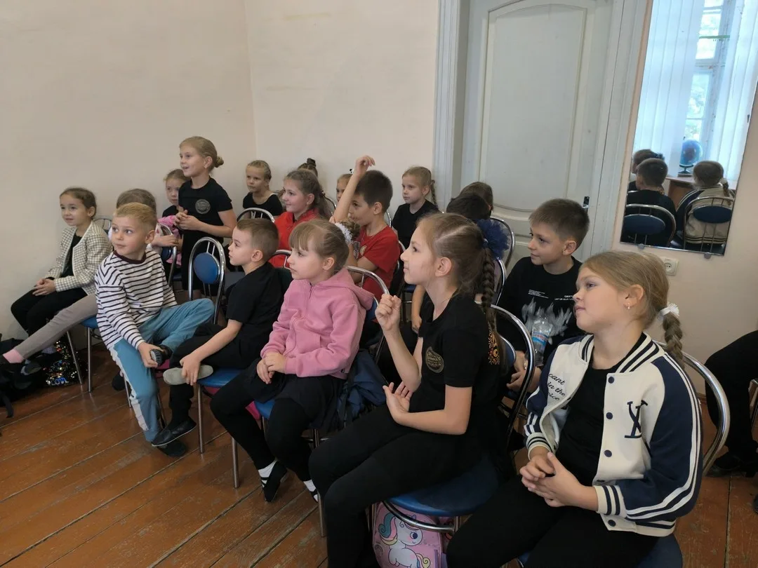 16 октября в МБУ «ДК им. Ленина» для детей студии детского танца «Калинка» прошёл показ...