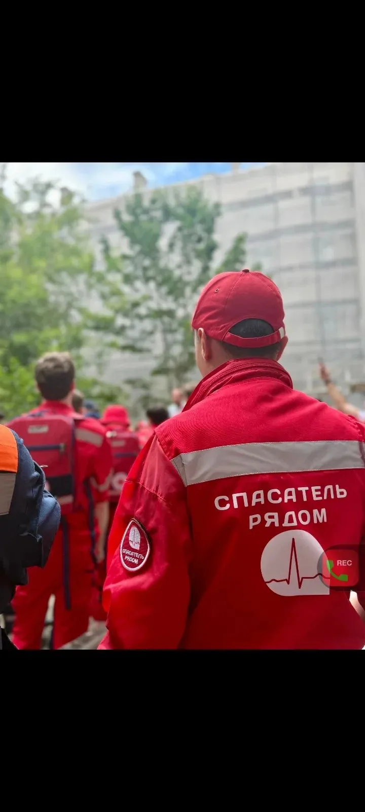 А вы знаете, кто такие спасатели и что они делают? Выпускник нашей школы Кирилл Синегуб...