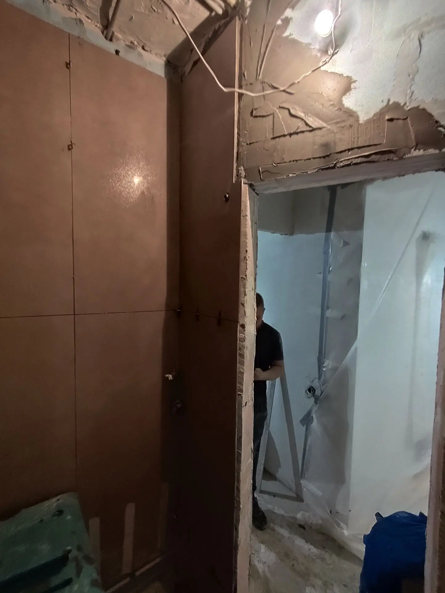 Выкладываем плитку