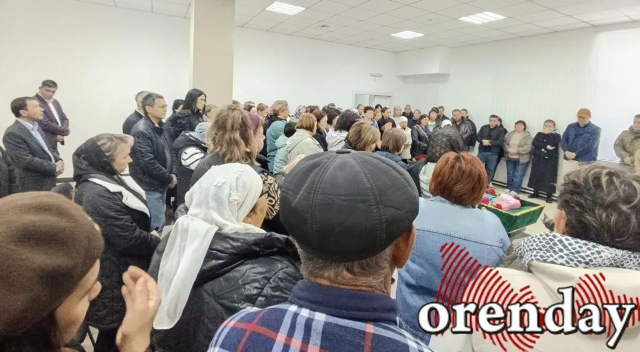В Оренбургской области родные и близкие прощаются с Венерой Юлдашевой