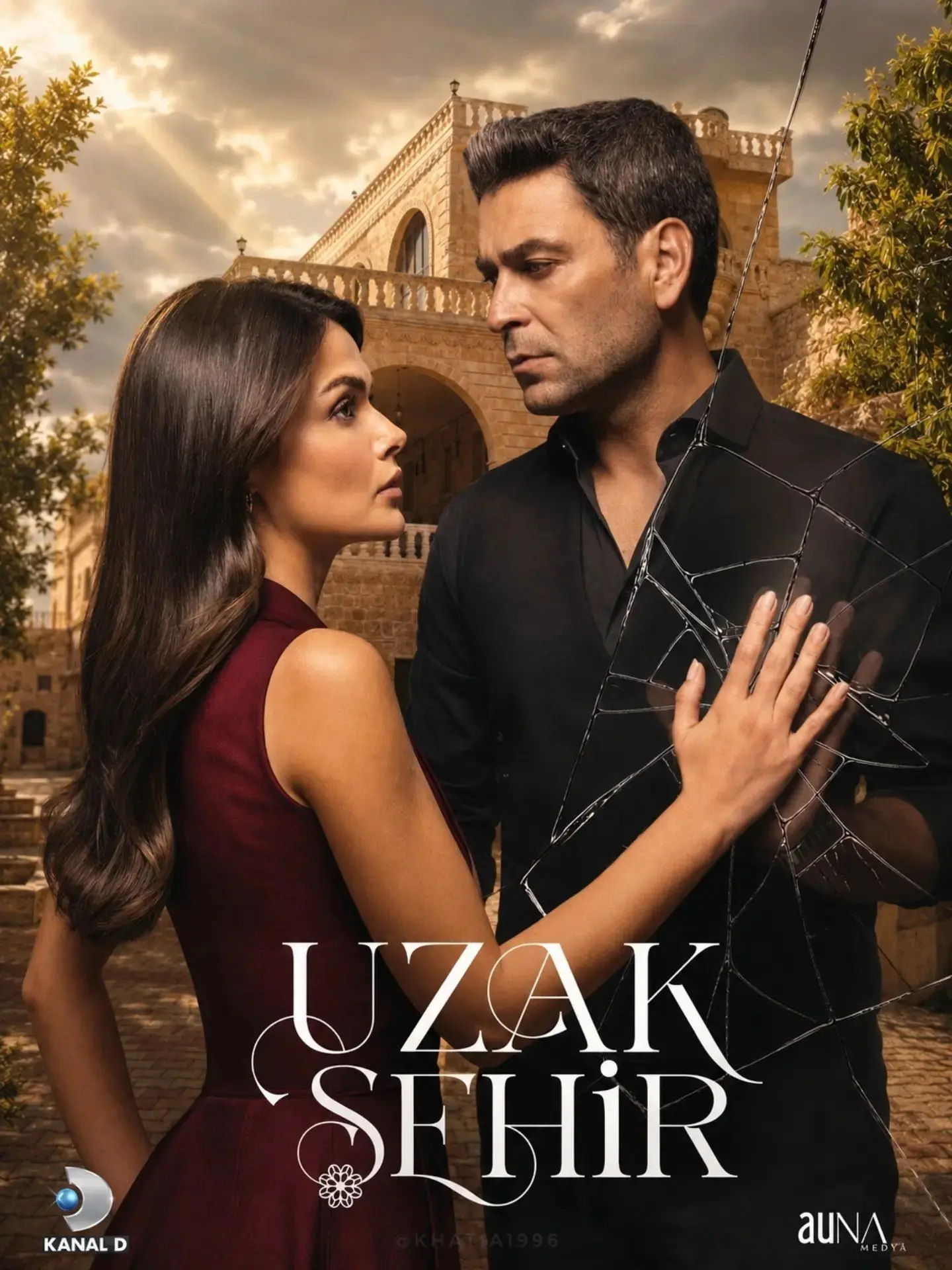 📍 Молодая звезда Фериде Оздинч присоединяется к сериалу «Далекий город» в яркой роли