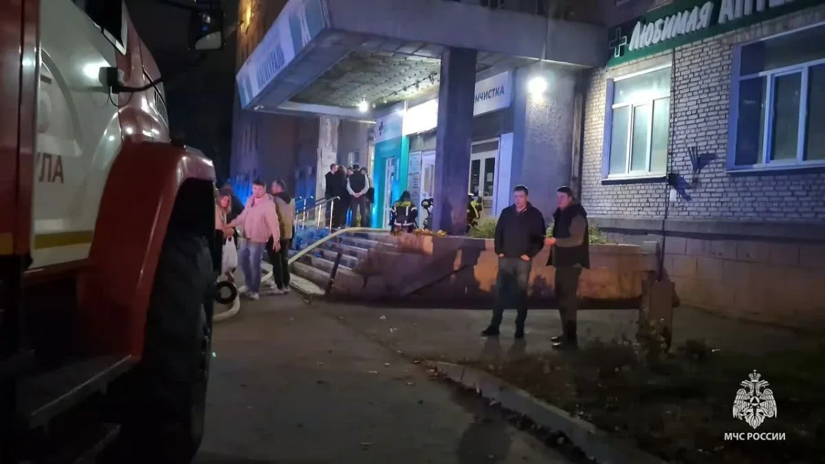 📌 В центре Тулы огнеборцы спасли 2 человек при пожаре