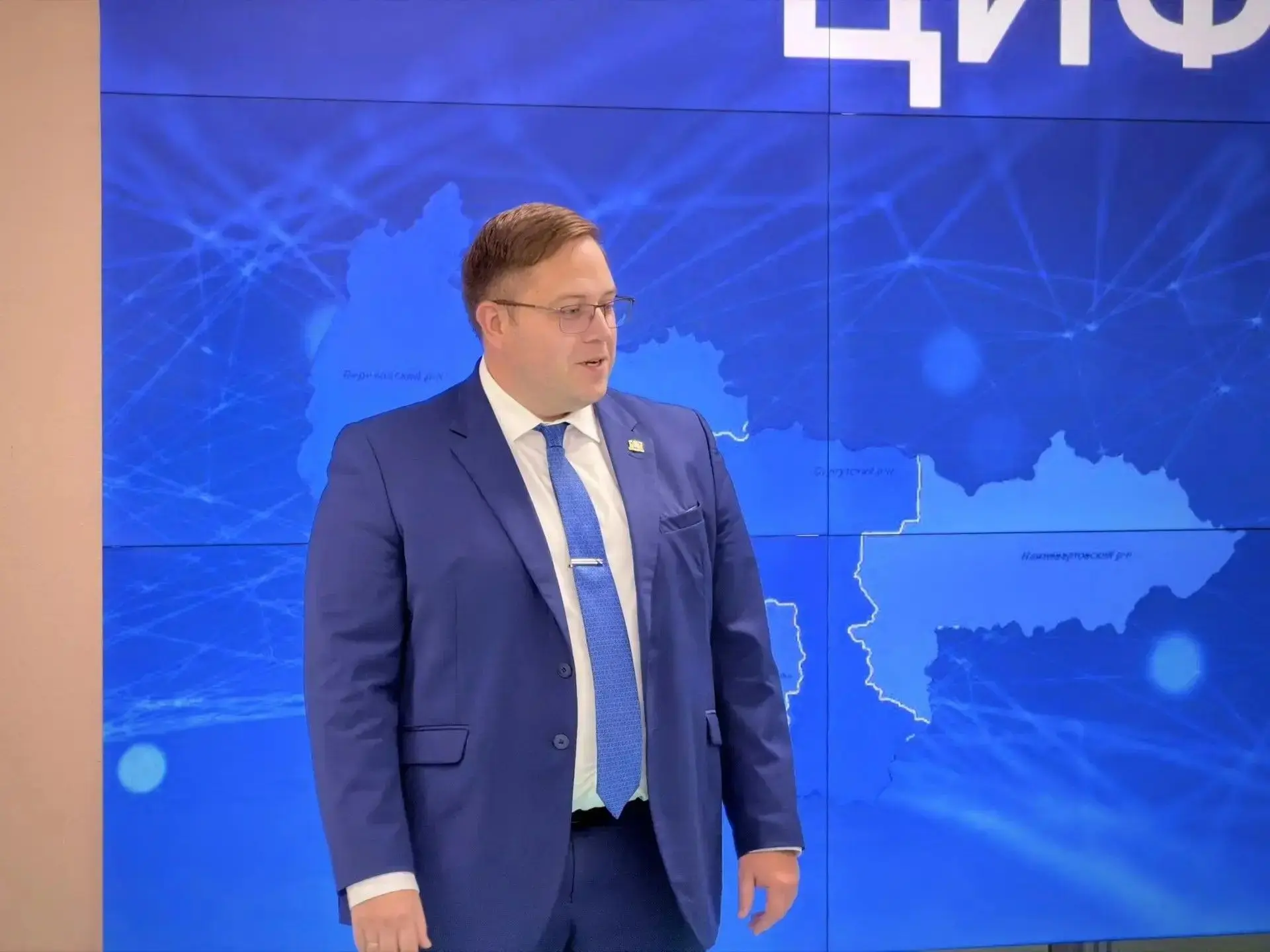 🤝 Школьники Югры погрузились в цифровизацию региона