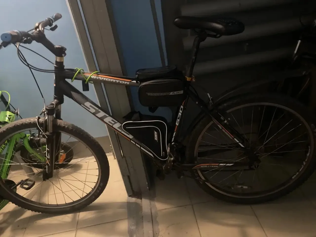 Продам велосипед Stels Navigator. Всё работает, алюминиевый.