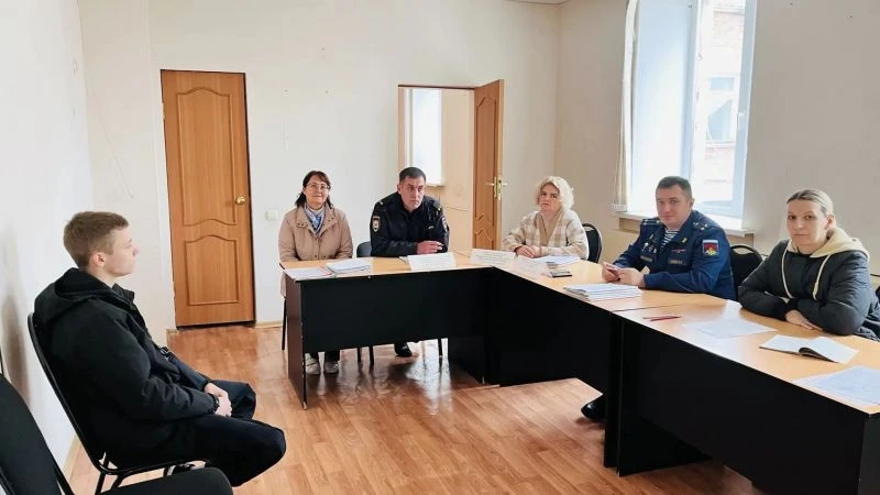 В Самарской области полицейские присоединились к Общероссийской акции "Призывник - Защи...