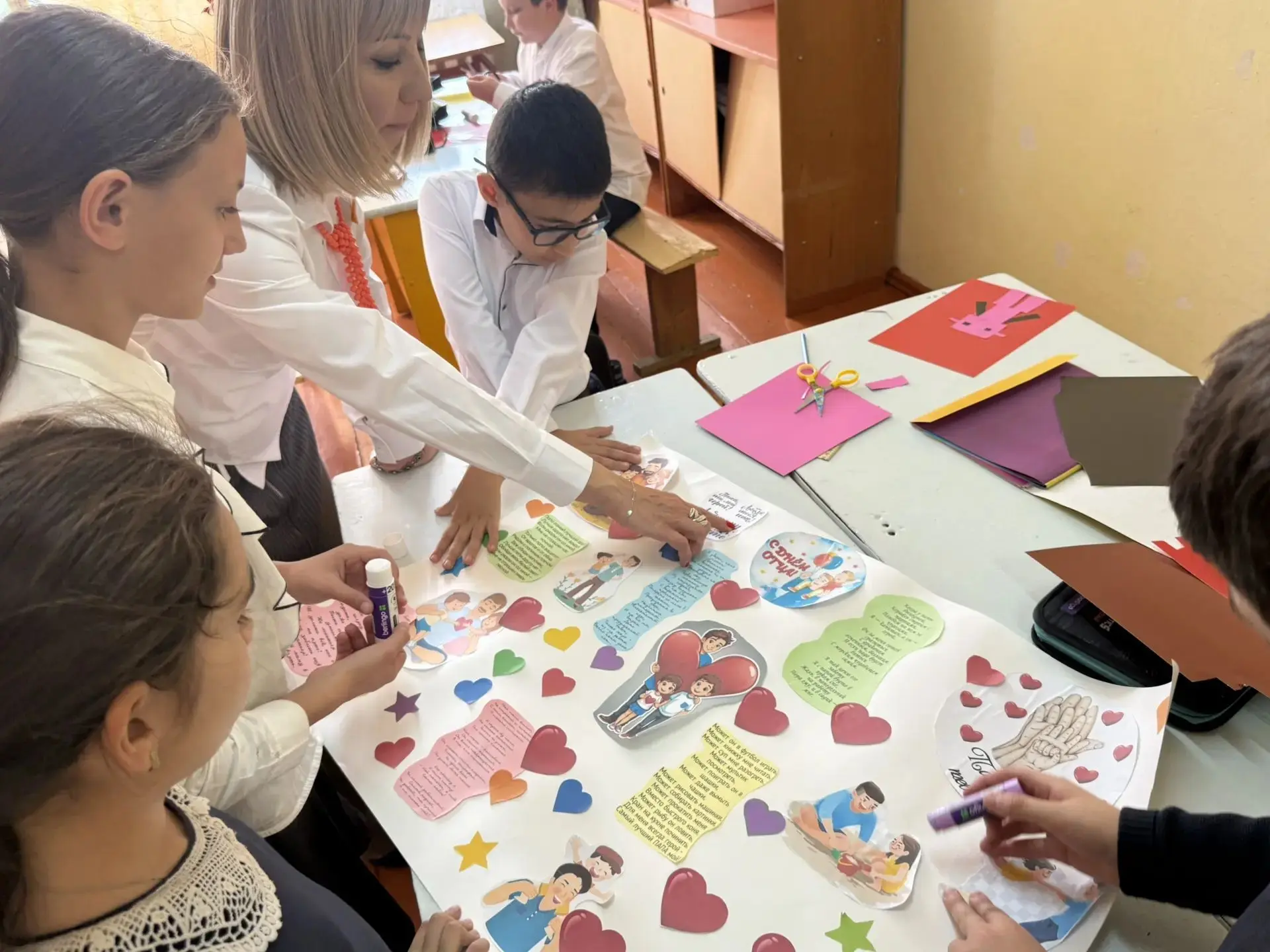 👨‍👧‍👦 День отца в нашей школе: праздник, который согрел сердца!