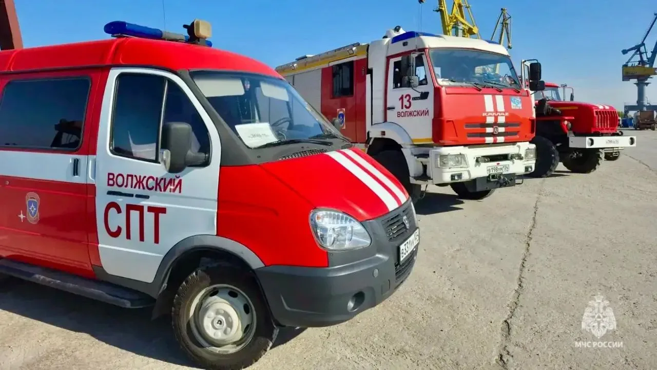 🚒 В Волжском пожарные отработали тушение крупных пожаров