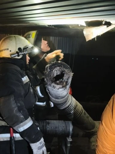 🚒 😱 В Мысе Каменном загорелся кабель в доме