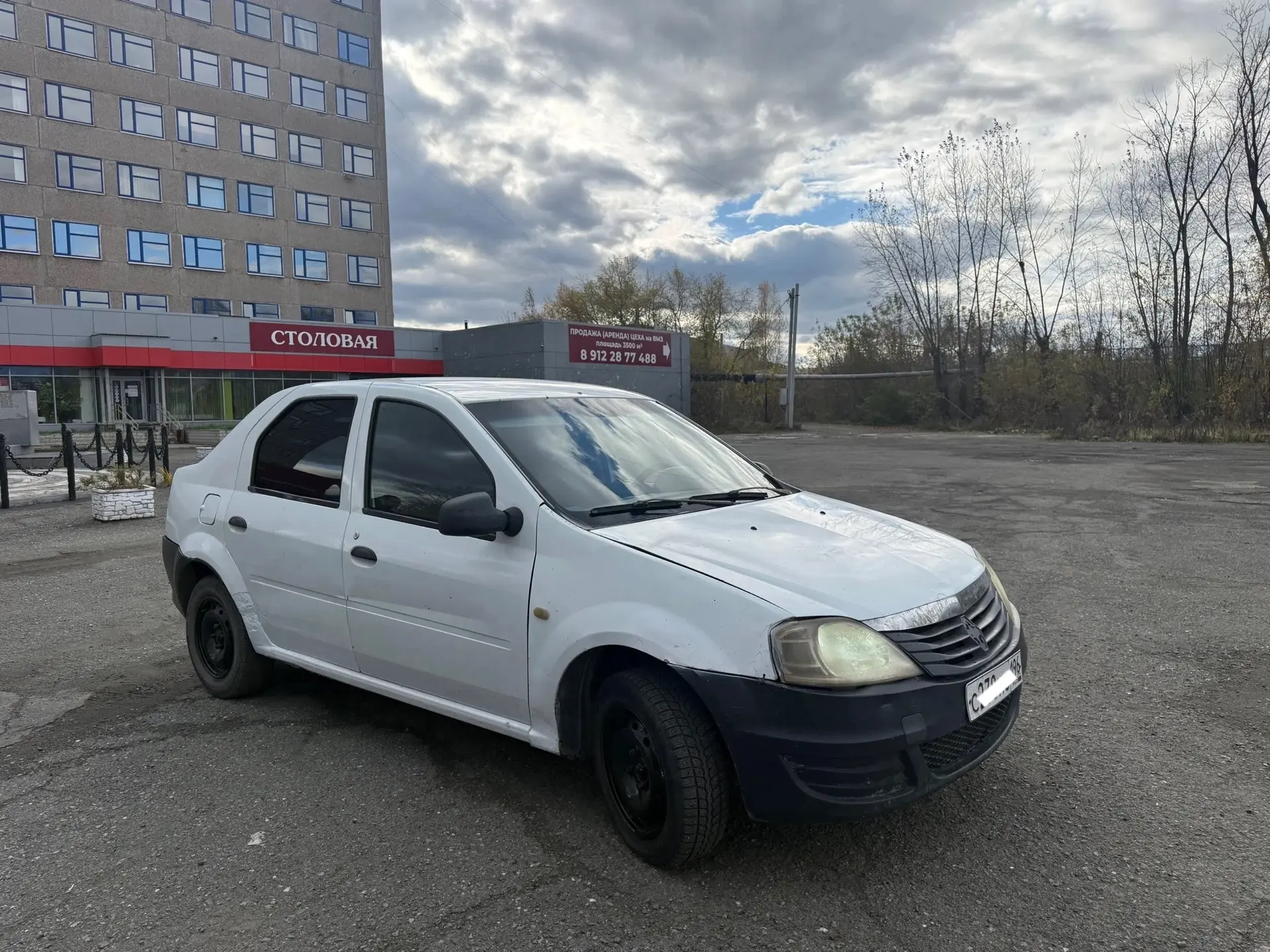 Продам логан .