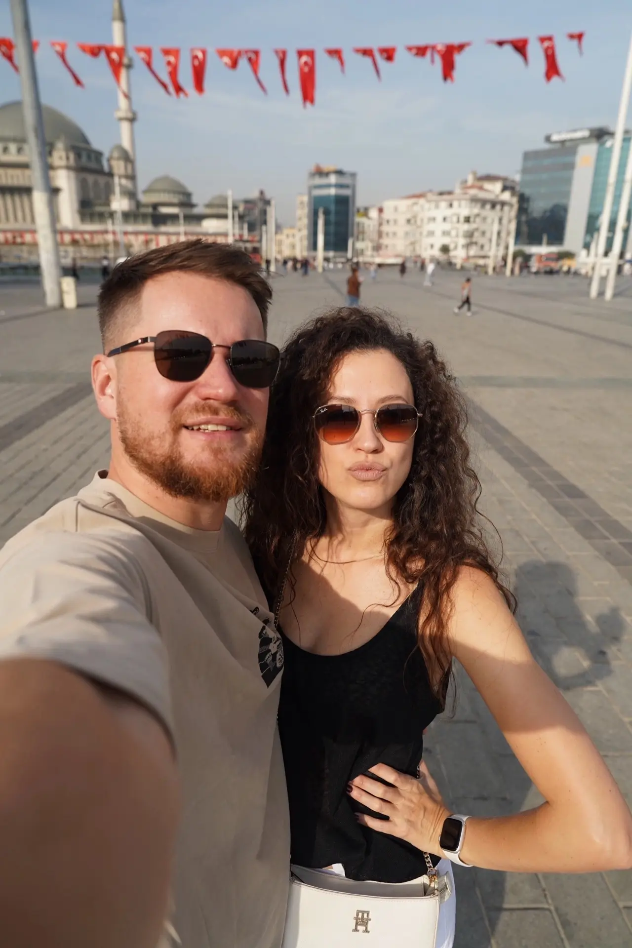 🫶🏻 Ловите наши теплые фотокарточки из Стамбула 🇹🇷