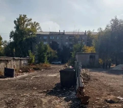 🛠️🪣В Молодогвардейске выполняются работы по благоустройству