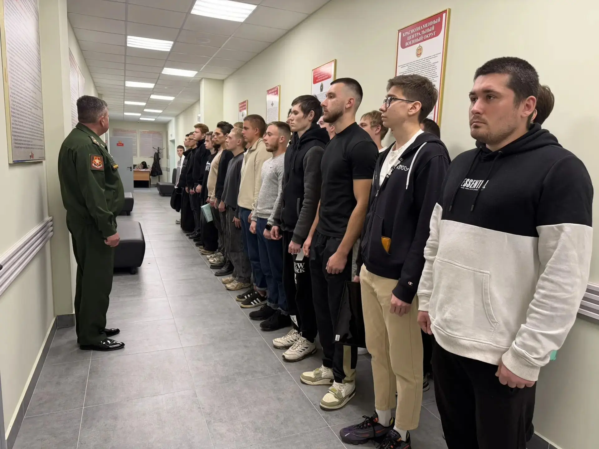 В Бугульме состоялась очередная призывная комиссия в рамках осенней призывной кампании ...