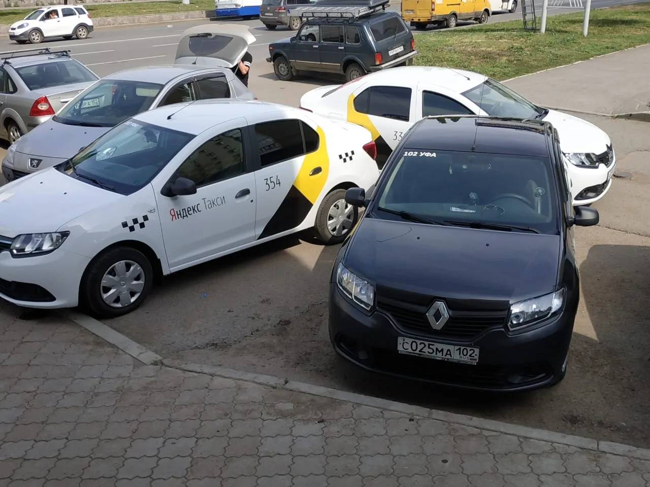 🚕 В Госдуме предложили повысить лимит доходов самозанятых таксистов с 2,4 до 4,5 млн р...