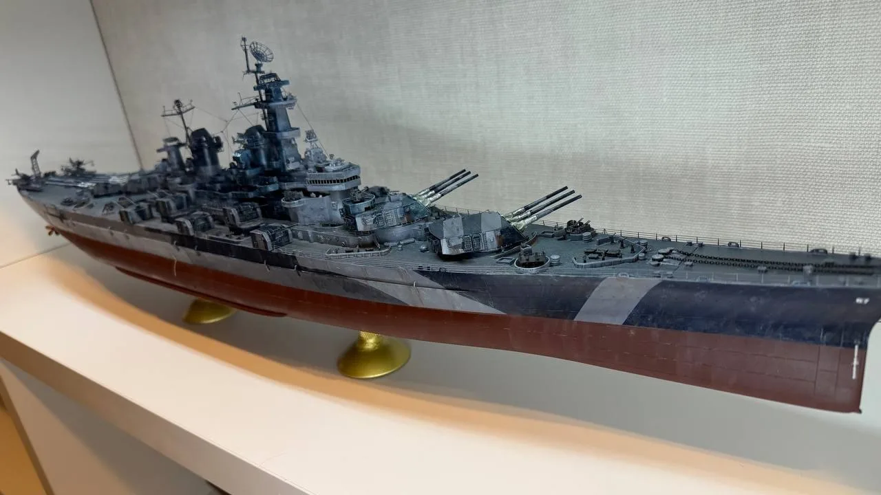 Линкор Монтана. Производитель Very Fire, Delux Ver. Масштаб 1:350. Полностью из коробки...