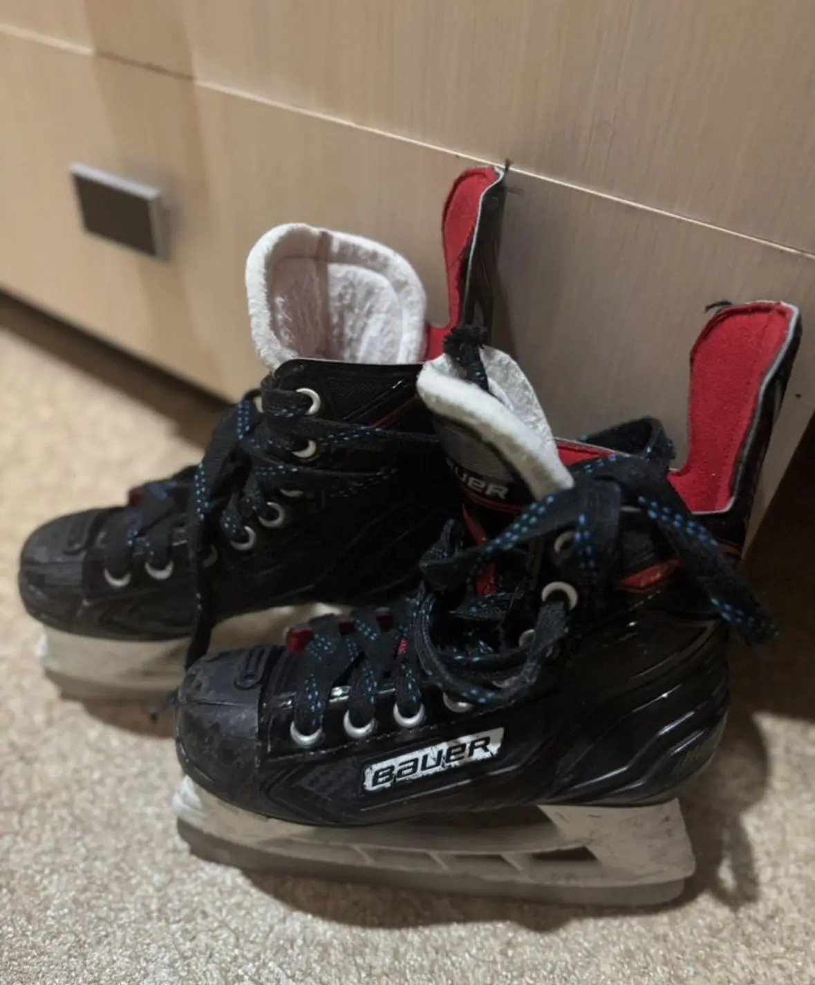 Продам детские коньки Bauer nsx bauer lightspeed pro II