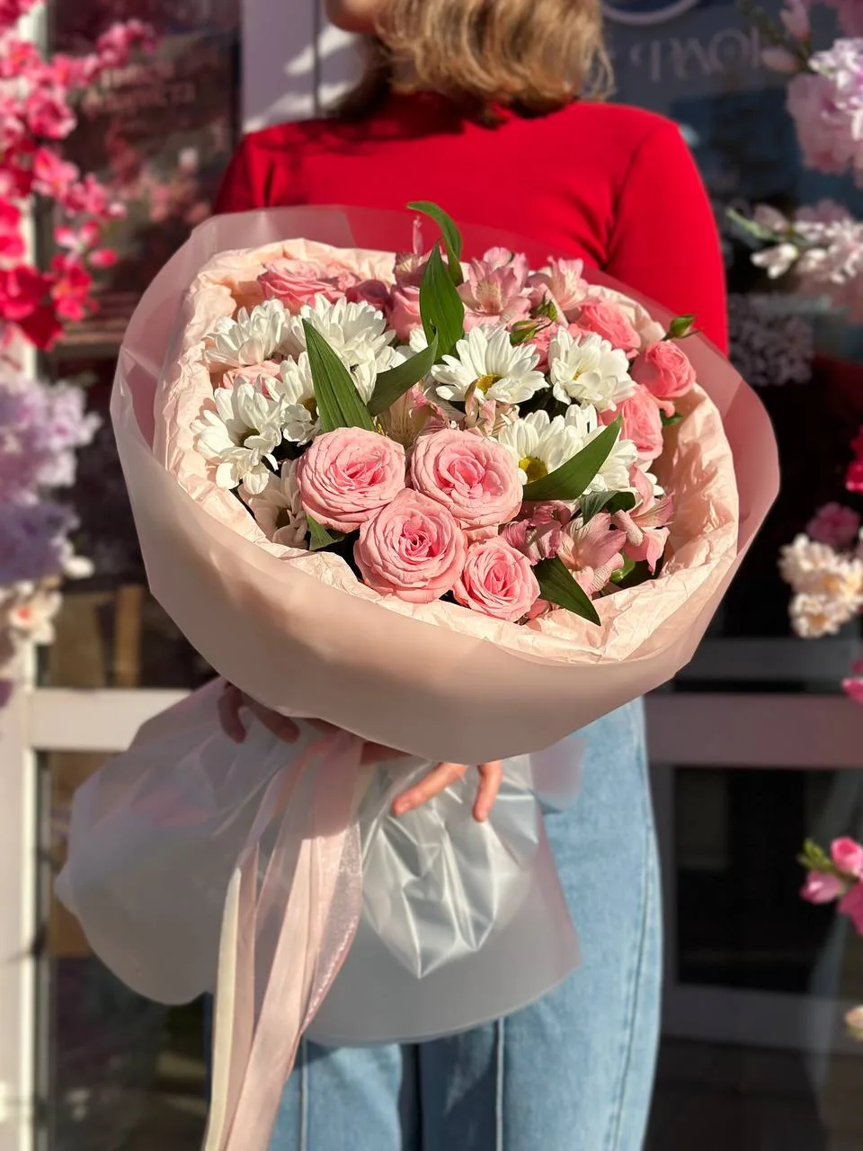 Нежный букет из хризантемы, альстромерий и кустовых роз 3️⃣0️⃣7️⃣2️⃣ 🌸