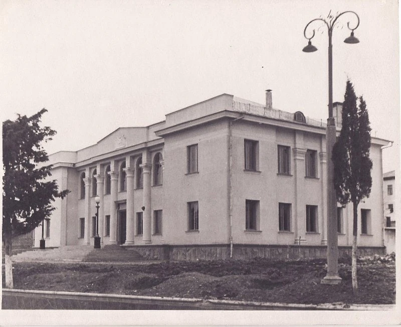 Здание городского комитета КПСС. 1960 год.