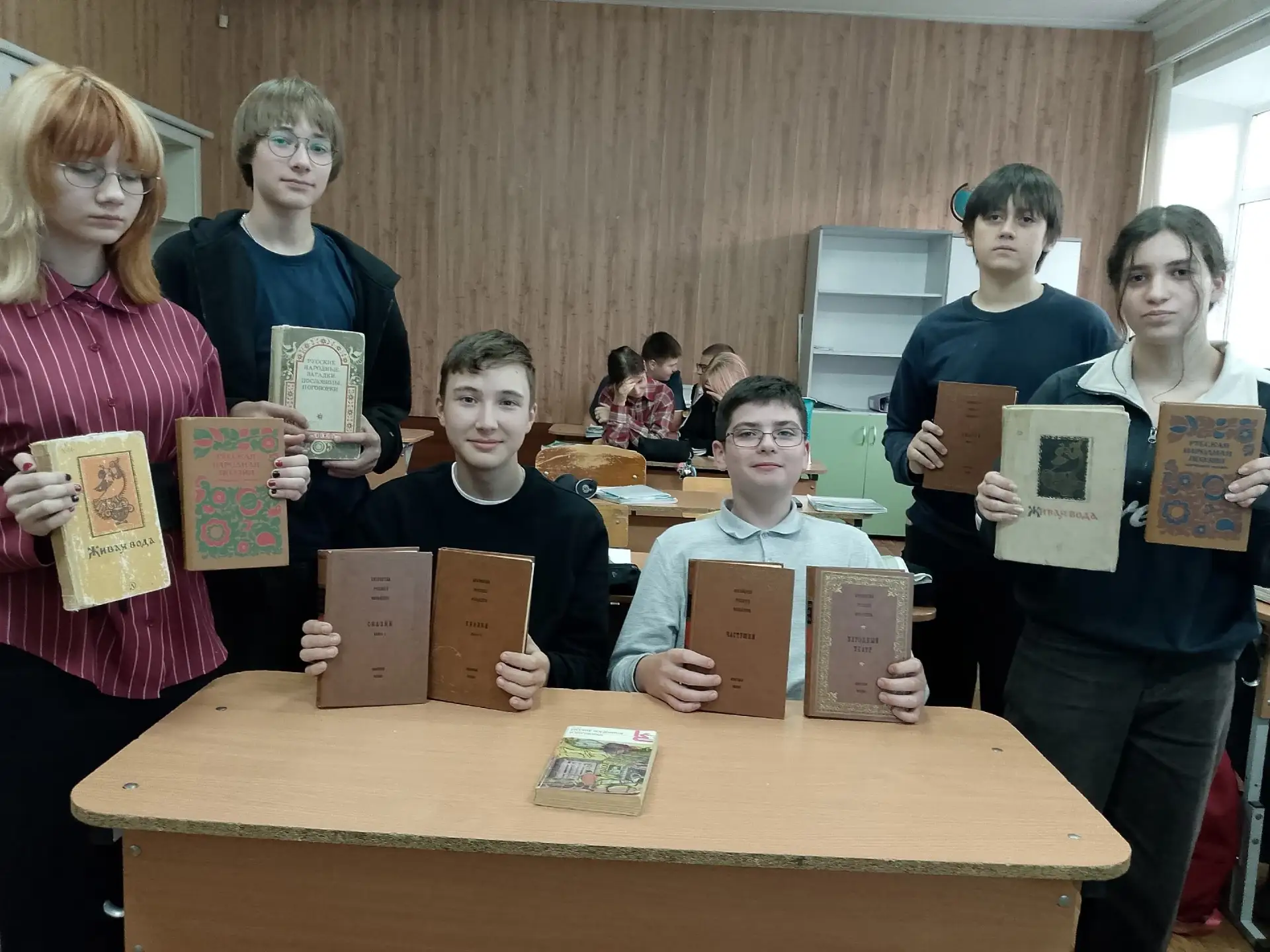 🍁📚 Масштабная акция «День чтения» проходит сегодня в Свердловской области.