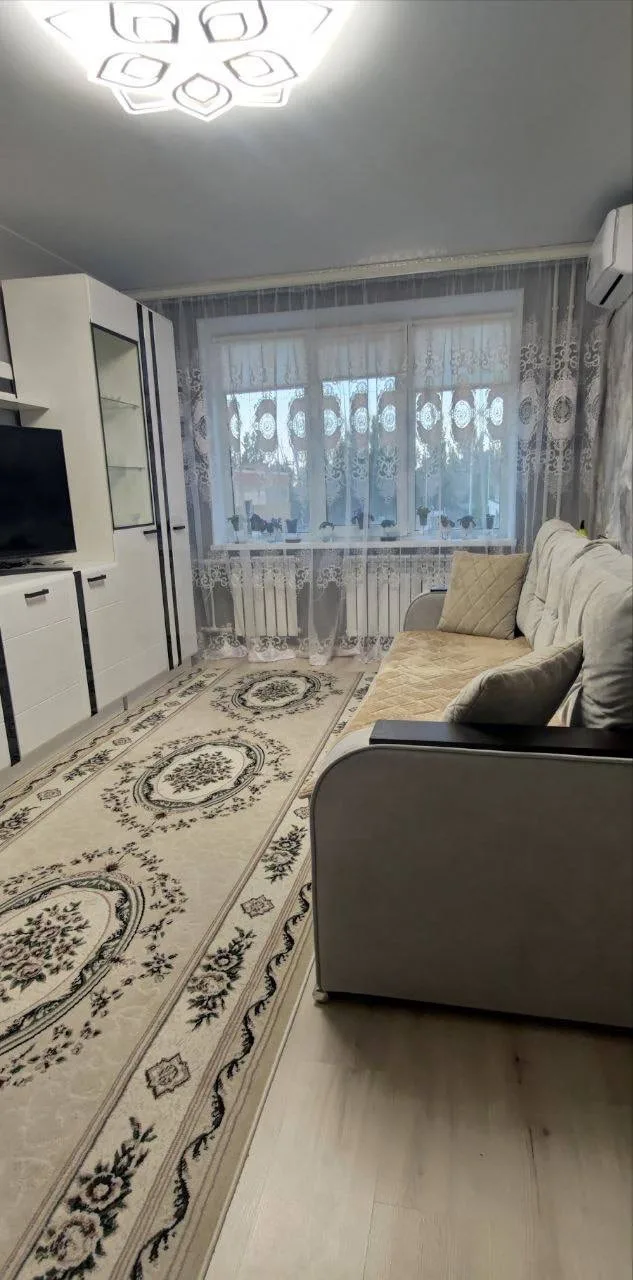 В продажу предлагается крупногабаритная 2-х комнатная квартира, проспект  Металлургов, ...