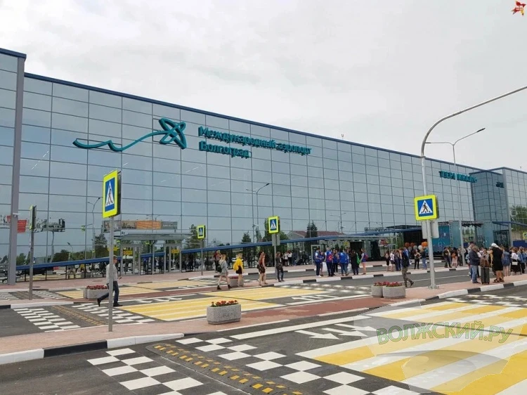 В аэропорту Волгограда наблюдаются задержки четырех рейсов