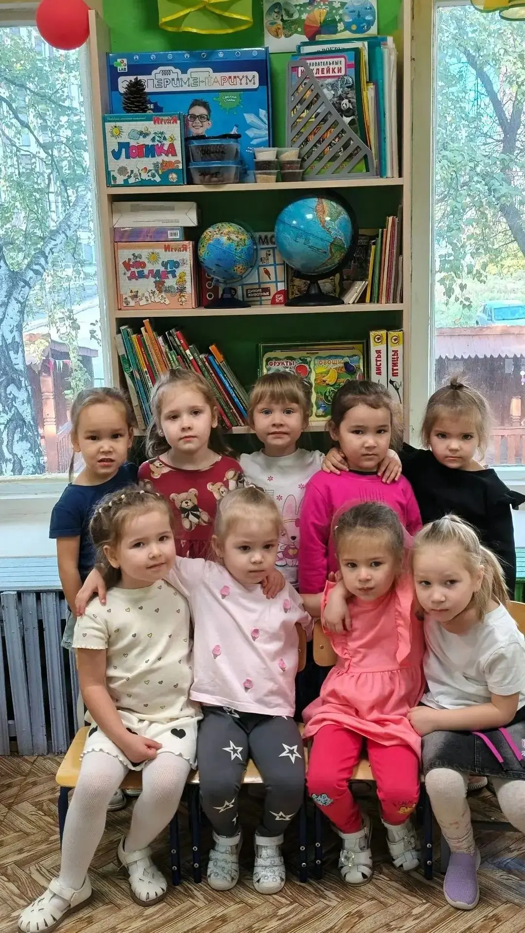 Средняя группа "Аладдин", поздравляет всех принцесс с  международным днём девочек, этим...