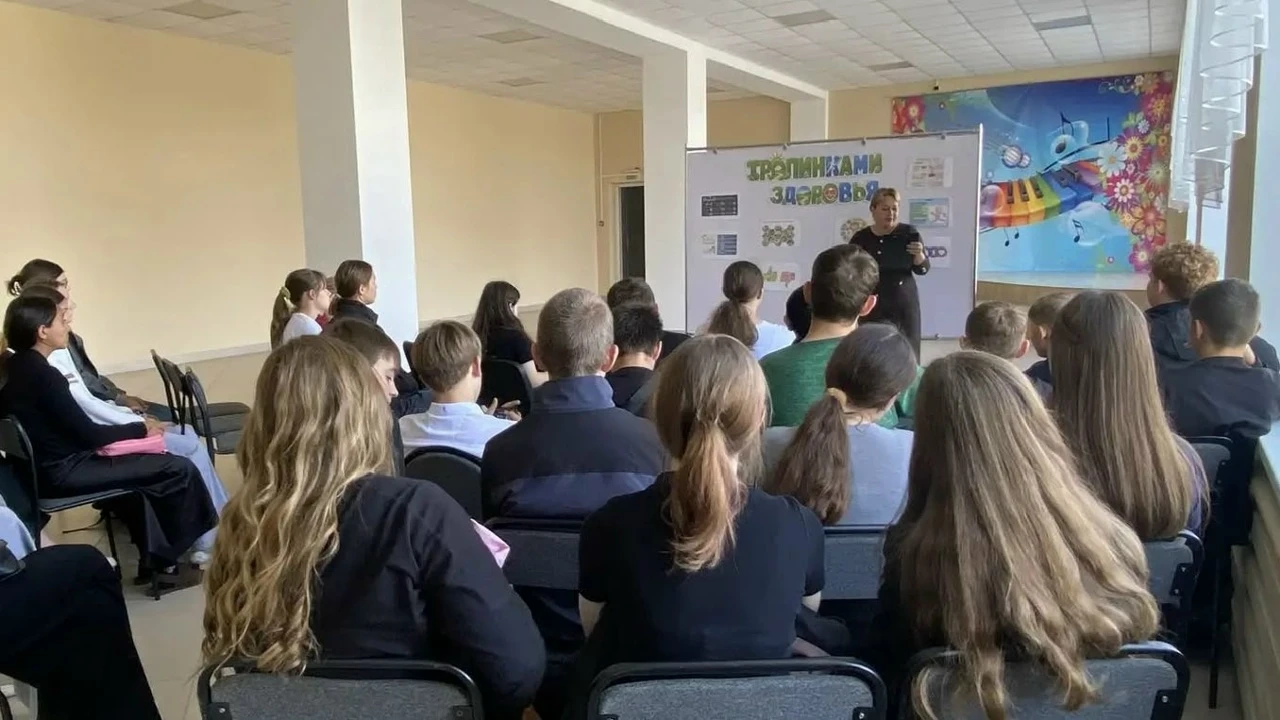 «Тропинками здоровья» прошли участники мероприятия антинаркотической направленности Мих...