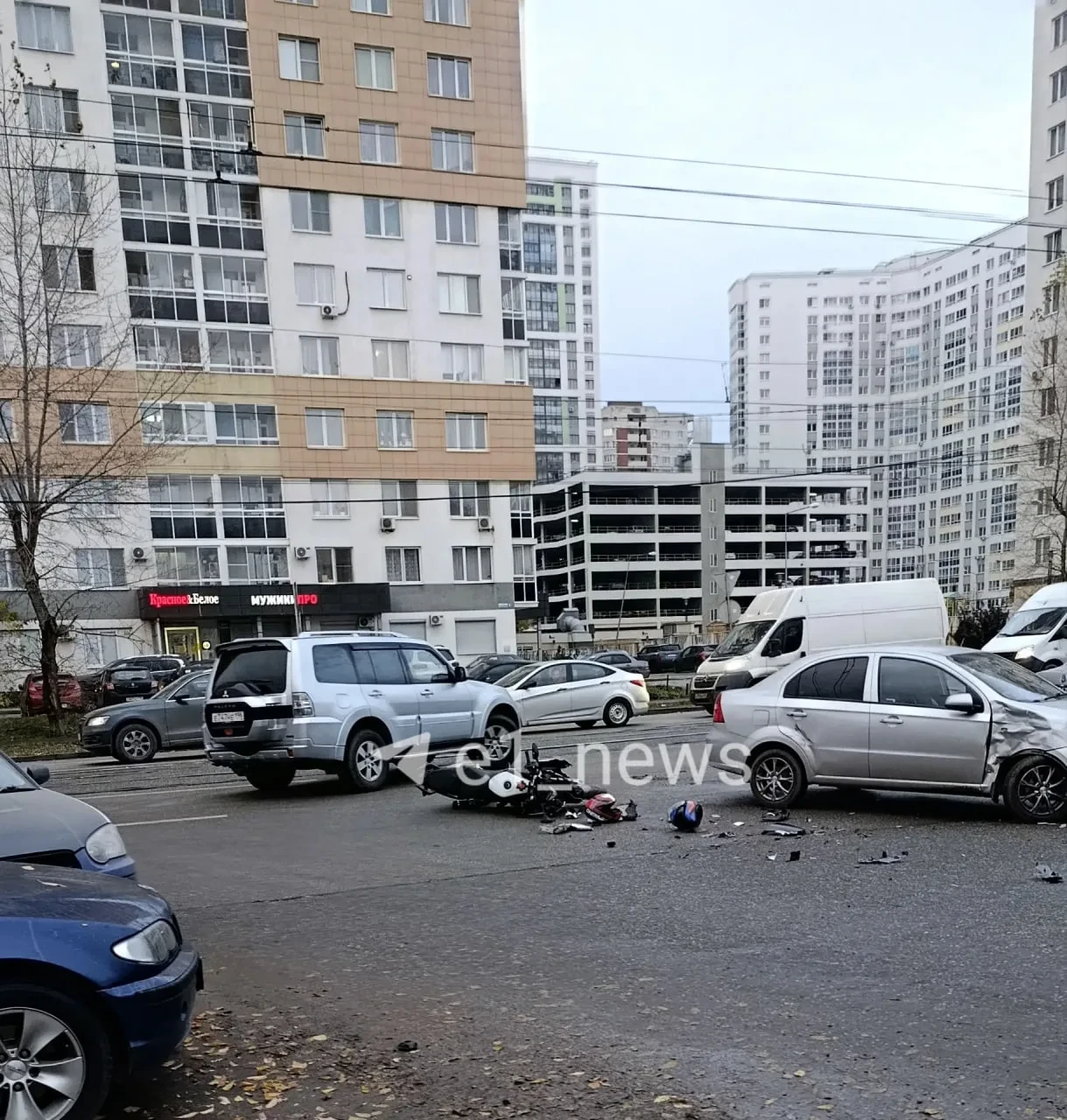 ⚡ Мотоциклист в ДТП на Старых Большевиков