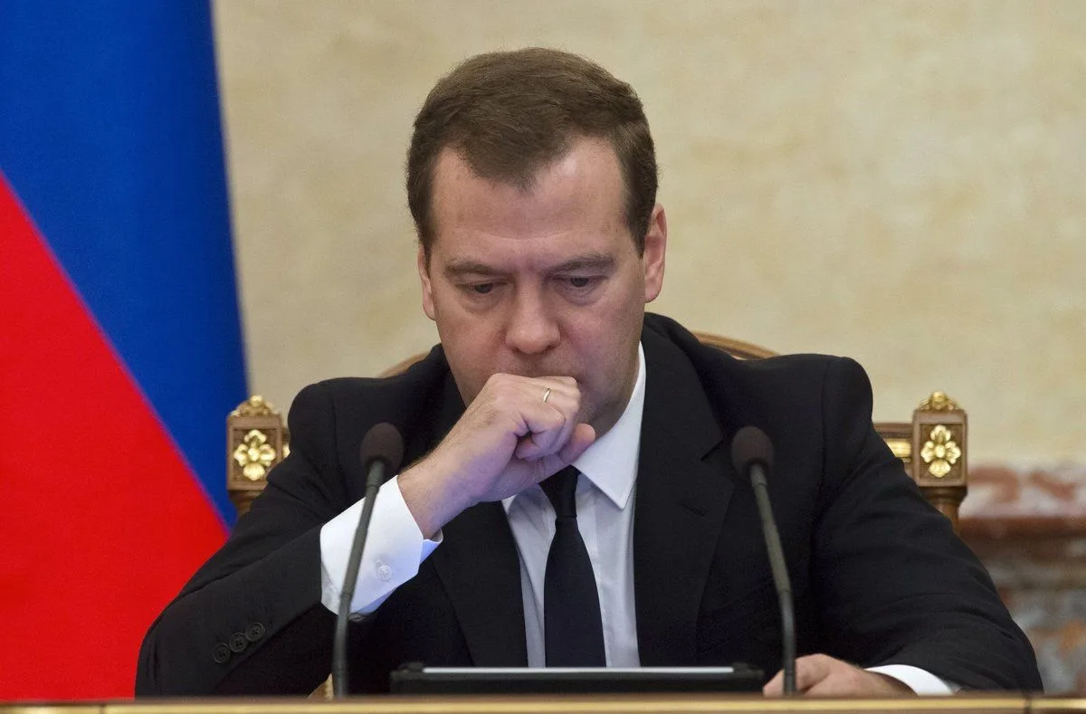 «Зря, конечно, наши таскаются по европейским странам»,