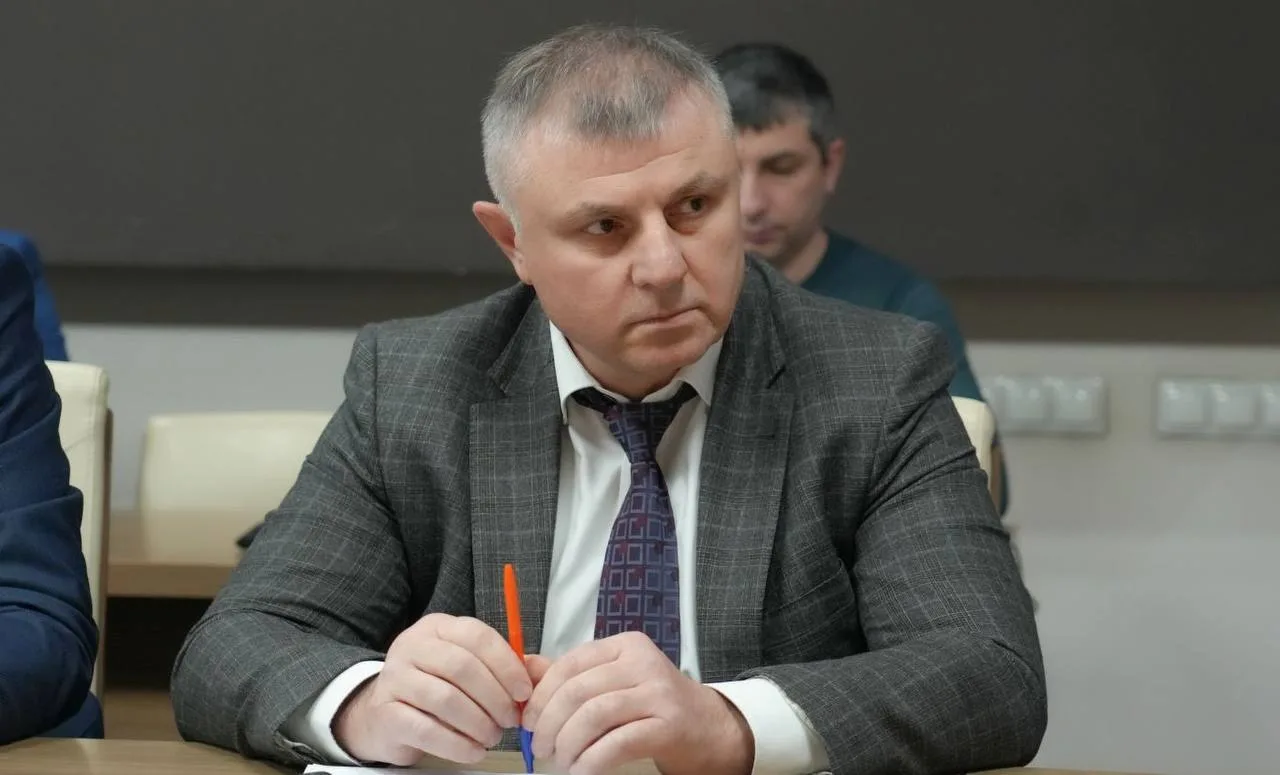 Руслан Тедеев назначен на должность министра государственного имущества и земельных отн...