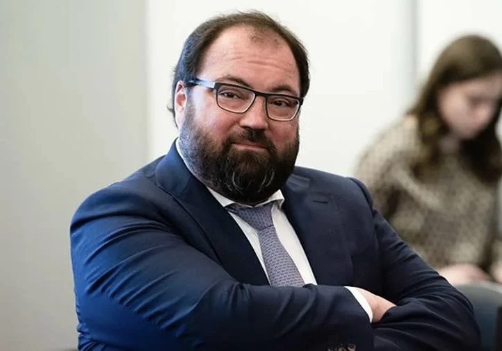 💸В России резко подорожает мобильная связь вслед за коммуналкой